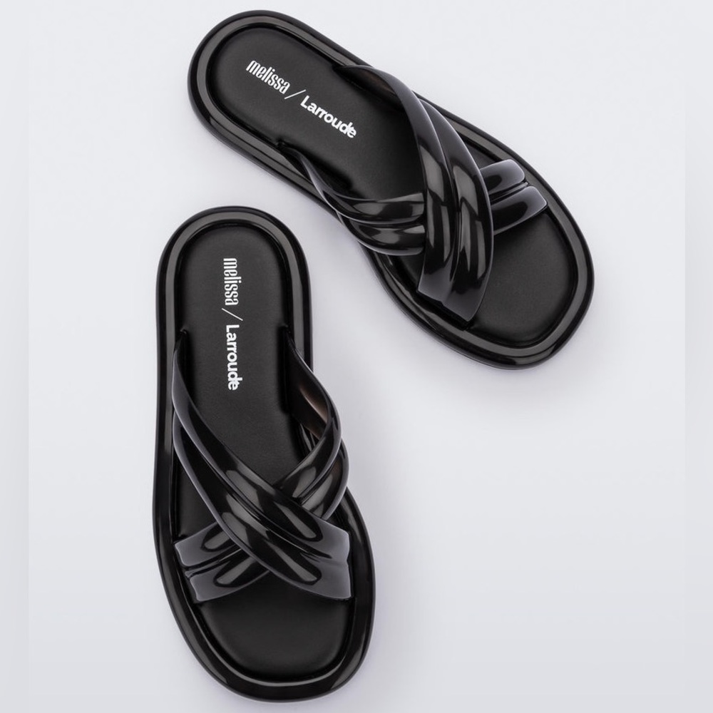 NEW Larroudé x Melissa Cali Cross-Strap Slides in Black, Size 7